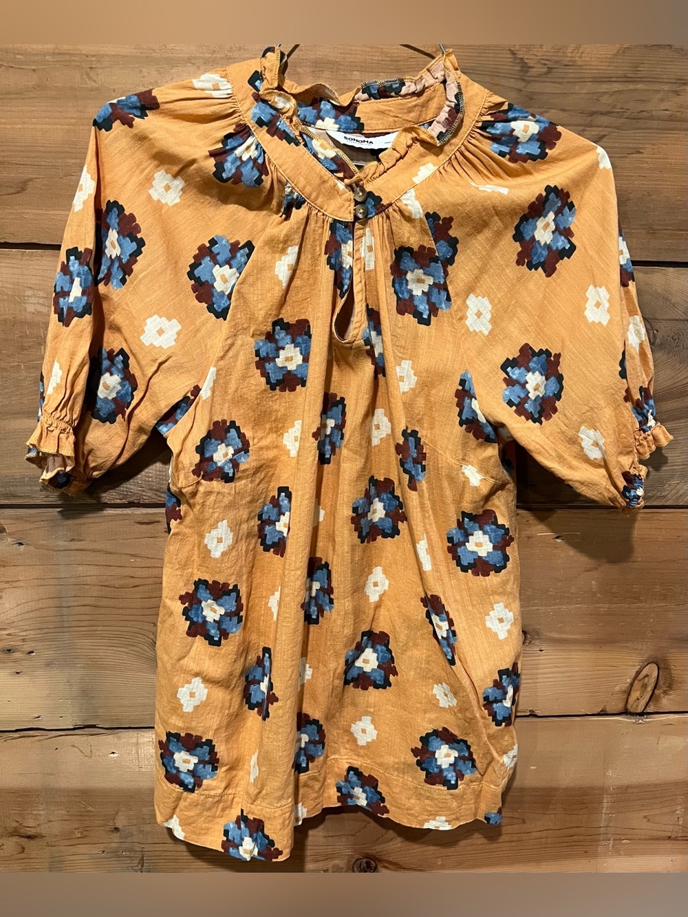 Sonoma Orange Floral Keyhole Button Blouse